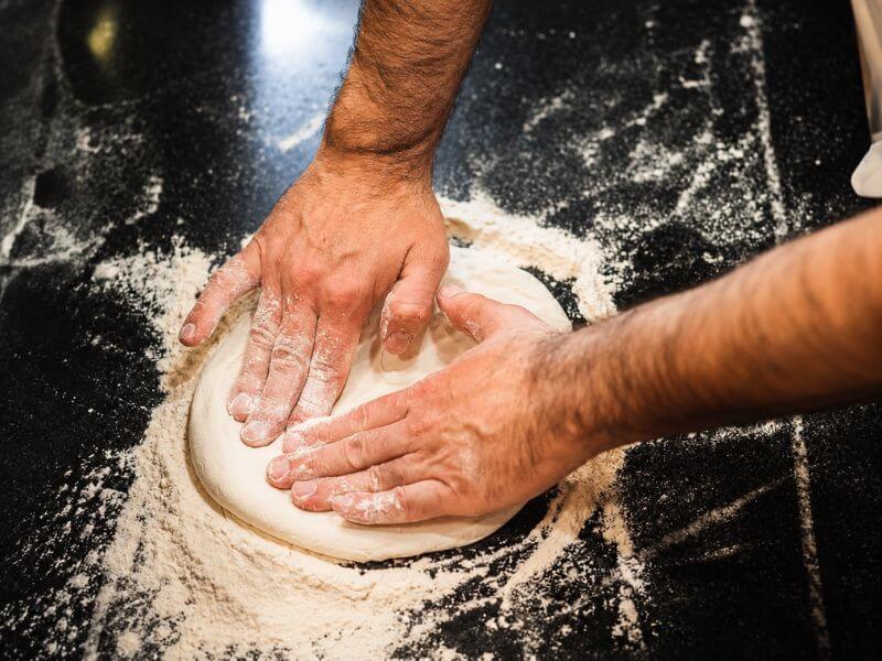 pizza con lievito madre a mira venezia pizza con lievito madre a mira venezia