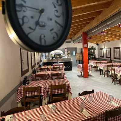 sala pizzeria carlo magno mira sala pizzeria carlo magno mira